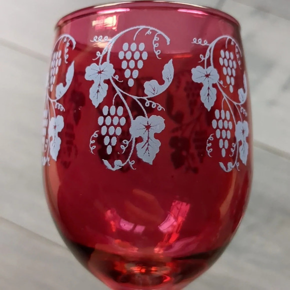 West Virginia Glass Co Ruby Cranberry/Ruby Glass Set of  4 Vintage - Picture 2 of 7